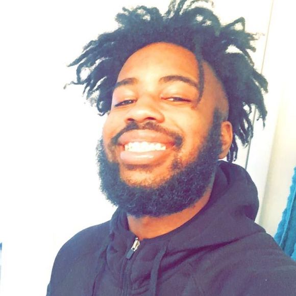 Profile Picture of Elijah Samuels (@elijahsam11) on Poshmark