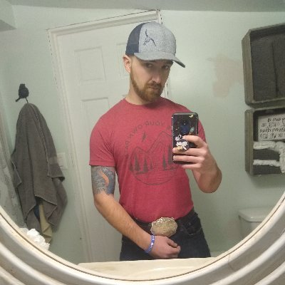 Profile Picture of Kyle Baer (@BaerHawk) on Twitter