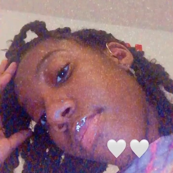 Profile Picture of Makayla Knight (@makayla_knight) on Poshmark
