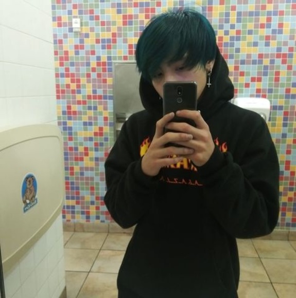 Profile Picture of Rudy Cantu (@rudycantu415) on Poshmark