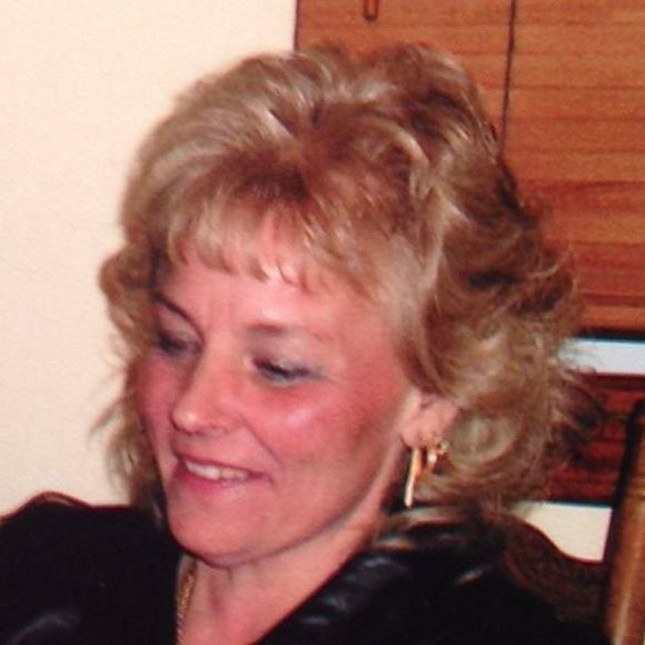 Profile Picture of Debbie Trimbath (@cadilacdebbie69) on Poshmark