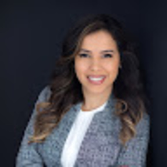 Profile Picture of Jessica Opferman (@jessicaopferman) on Poshmark