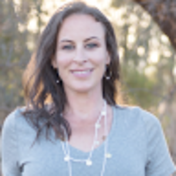 Profile Picture of Ericka Paez (@ekekekp) on Poshmark