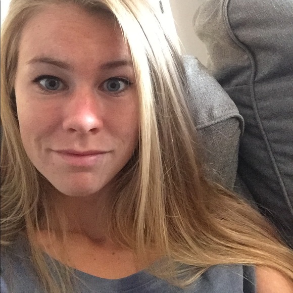 Profile Picture of Jordan Scheren (@sjscheren5) on Poshmark