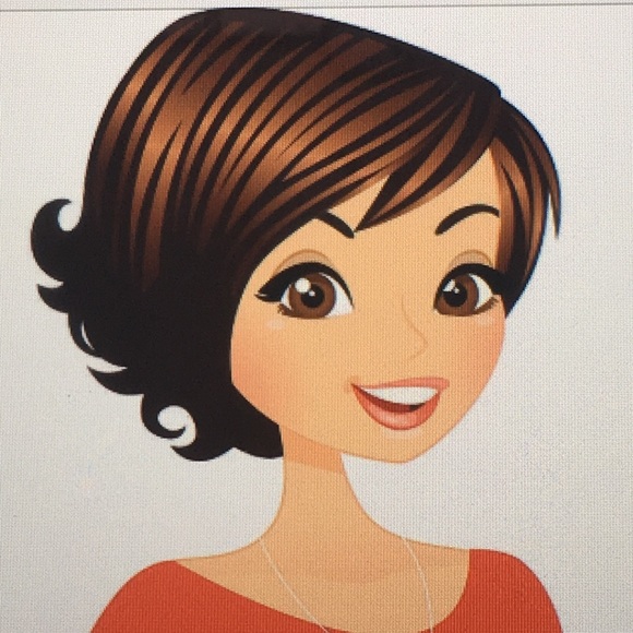 Profile Picture of Tracy Sokolowski (@fashiongirl998) on Poshmark
