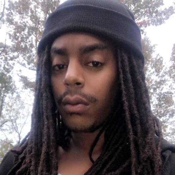 Profile Picture of Lawrence Daniel (@lawrencejd) on Poshmark