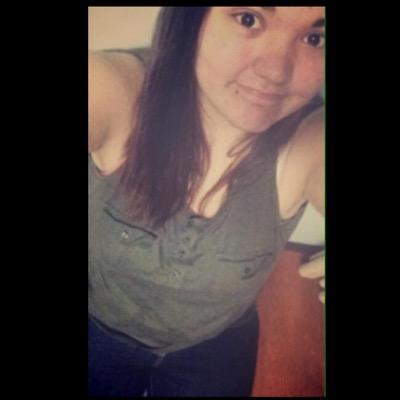 Profile Picture of Trisha Hacker (@Trisha1996) on Twitter