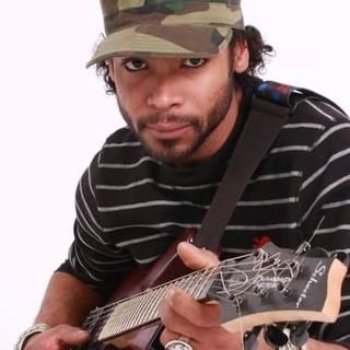Profile Picture of Byron Bruce (@ByronBruce7) on Twitter