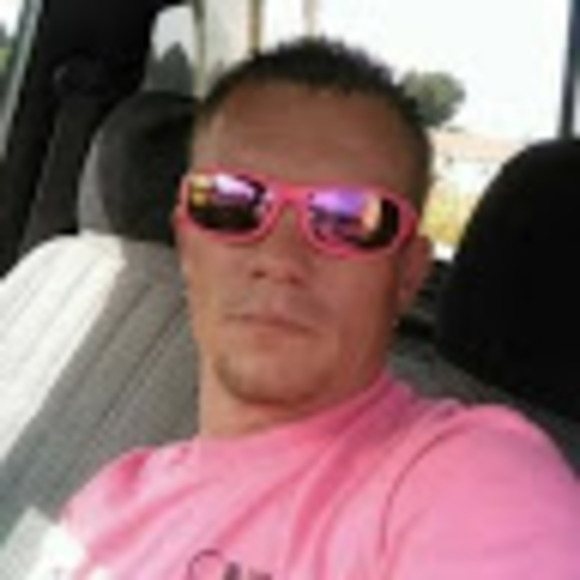 Profile Picture of Ryan Southworth (@rsouthworth26) on Poshmark
