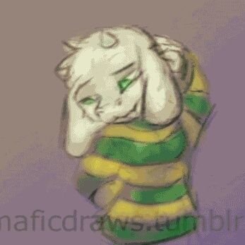 Profile Picture of . (@EmilyTheTurtle2) on Twitter