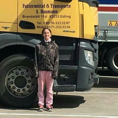 Profile Picture of Julia Baumann (@Juliabaumann22) on Twitter