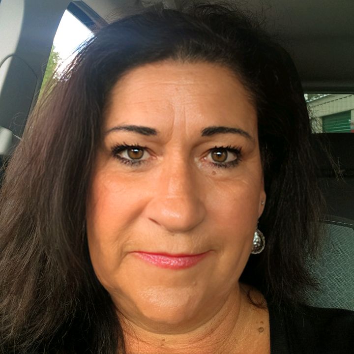 tammysimmons - Tiktok Profile Picture of tammysimmons (@tammybutler8162) on Tiktok