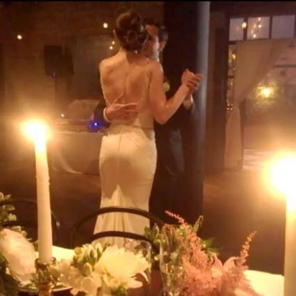 Profile Picture of Karen Bardavid asunsolo (@juna118) on Poshmark