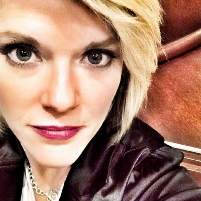 Profile Picture of Stephanie Gonzalez (@StephatVenterra) on Twitter