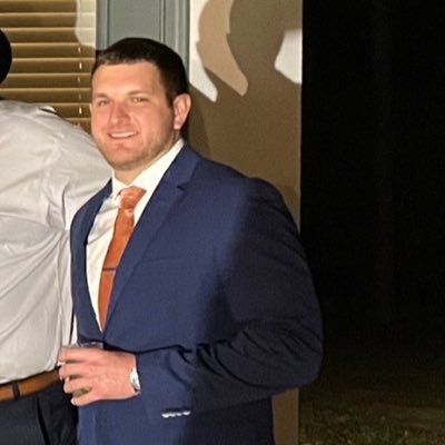 Travis Whipple - Twitter Profile Picture of Travis Whipple (@Cool_Whip13) on Twitter