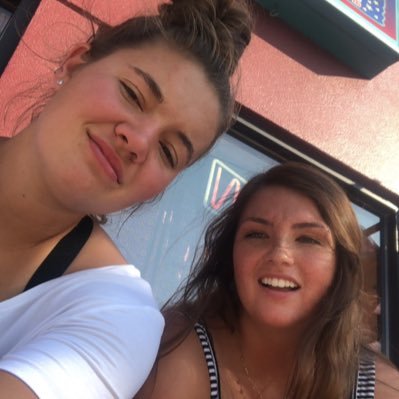 Profile Picture of Alexa Van Vleet (@alexavanvleet) on Twitter