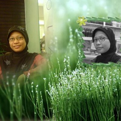 Profile Picture of Fitria (@j_mier) on Twitter