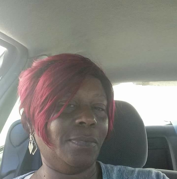 Profile Picture of Alfreda Simmons (@alfredsimmon) on Poshmark