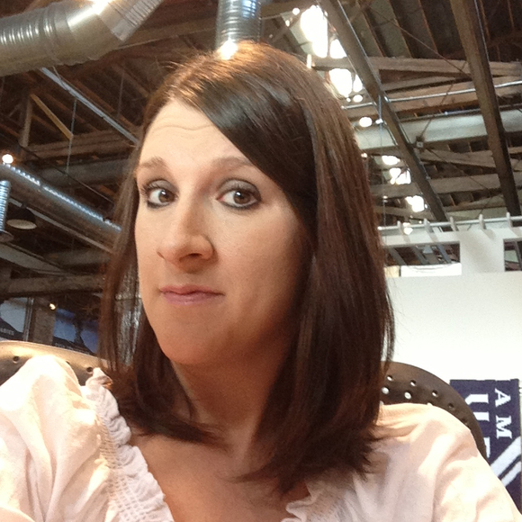 Profile Picture of Ashleigh Rohm (@arohm) on Poshmark
