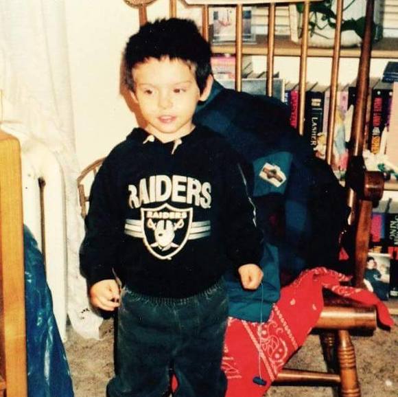 Profile Picture of Gordon Poff (@cowboy999999) on Poshmark