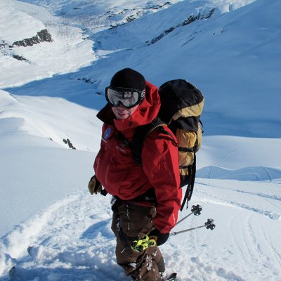 Profile Picture of Dan Egan (@SkiClinics) on Twitter