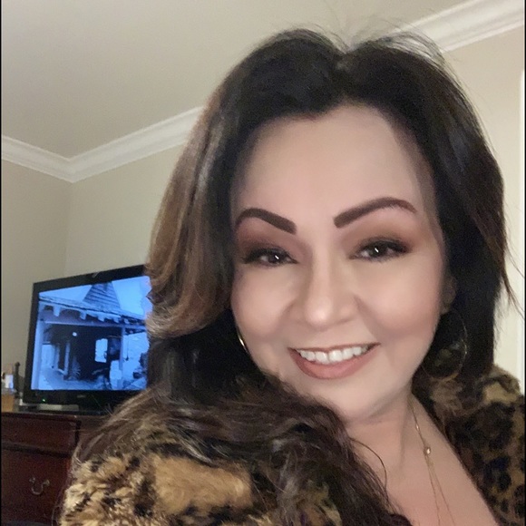Profile Picture of Grace Redden (@gredden01) on Poshmark