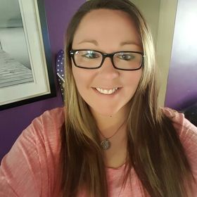 Profile Picture of Christina Schneider (@christinam1879) on Pinterest