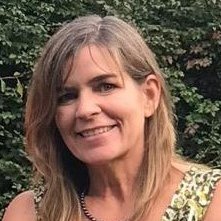 Profile Picture of Kim Carter (@writerkimcarter) on Twitter