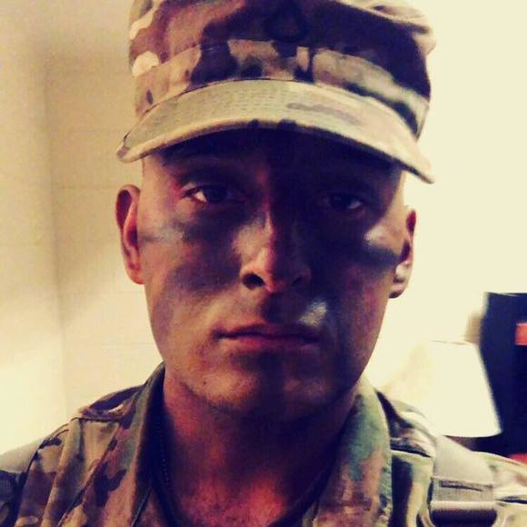 Mark Metzgar - Poshmark Profile Picture of Mark Metzgar (@metzgar24) on Poshmark