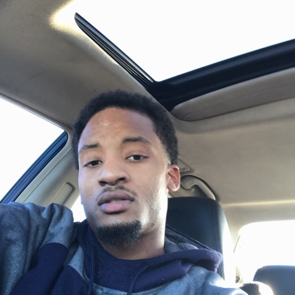 Profile Picture of Markeith Pryor (@markeithpryor) on Poshmark