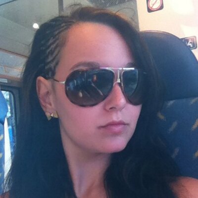 Profile Picture of Cassandra Bernard (@13orr_du_sud) on Twitter