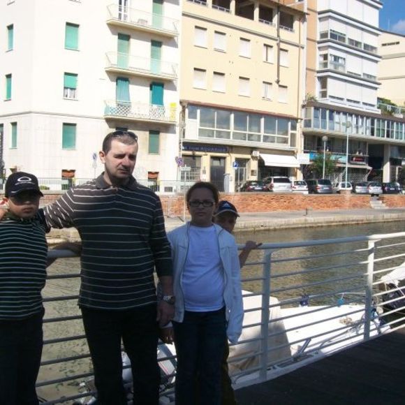 Profile Picture of Daniele Lugli (@danielelugli) on Poshmark