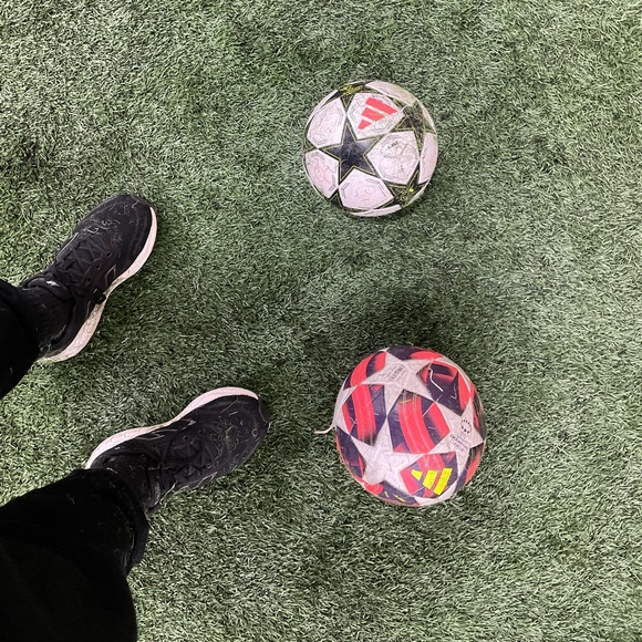 Profile Picture of Henry Lara (@lacha_henry19) on Poshmark