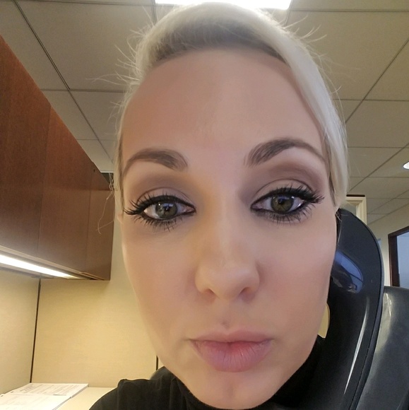 Profile Picture of Monika Serafin (@moniseraf) on Poshmark