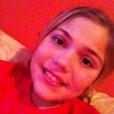 Profile Picture of Tori Grant (@zebra_power1018) on Twitter