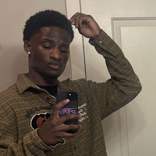 Profile Picture of carlos (@carlos_mf_hodge) on Tiktok