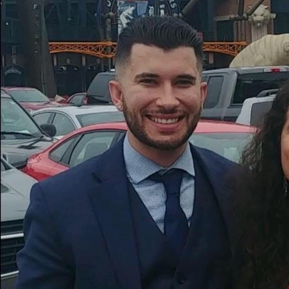 Profile Picture of John Bonadies (@jrbonadies) on Poshmark