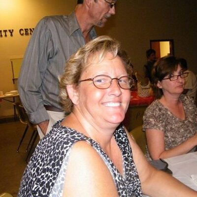 Profile Picture of Deborah R. Hammons (@drhammons65) on Twitter