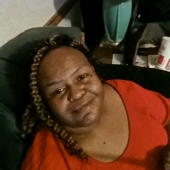 Profile Picture of Tarasa Blackmon (@misstarasa) on Poshmark