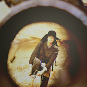 Profile Picture of Tracy Hurd (@AnthropicMiss) on Youtube