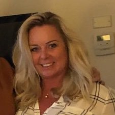 Profile Picture of Lisa Newlan-Morris (@NewlanLisa) on Twitter