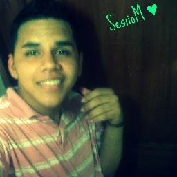 Profile Picture of Moises Estrella (@Sesiomania5) on Twitter