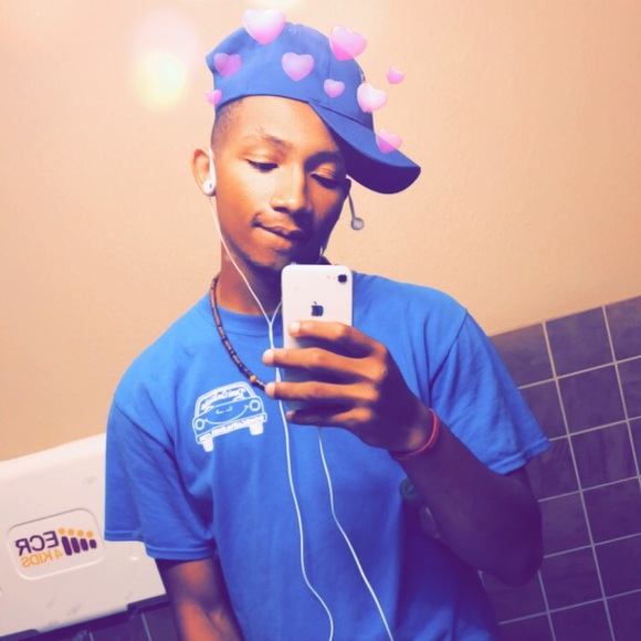 Profile Picture of Joe Melvin (@jojodasaucegod) on Poshmark