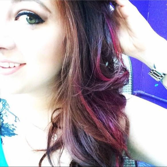 Profile Picture of Michelle Carlton (@michellecarl606) on Poshmark