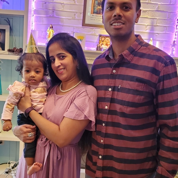 Profile Picture of Pooja Pudota (@nppooja7) on Poshmark