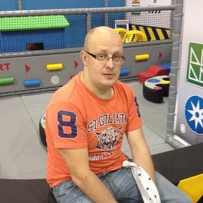Profile Picture of Chris Corless (@chriscc13) on Twitter