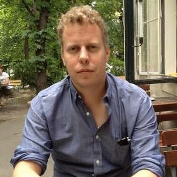 Profile Picture of Edward Muston (@emuston) on Poshmark