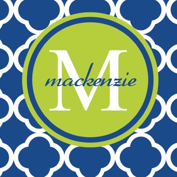 Profile Picture of Mackenzie Long (@kenzie9615) on Poshmark