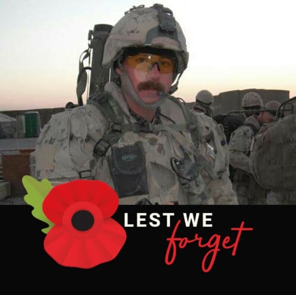 Profile Picture of Marie Carson (@marieroesler) on Poshmark