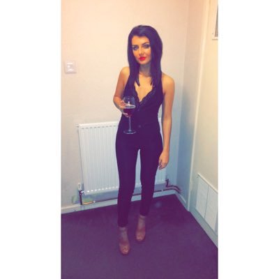 Profile Picture of Claudia (@ClaudiaaSardi) on Twitter